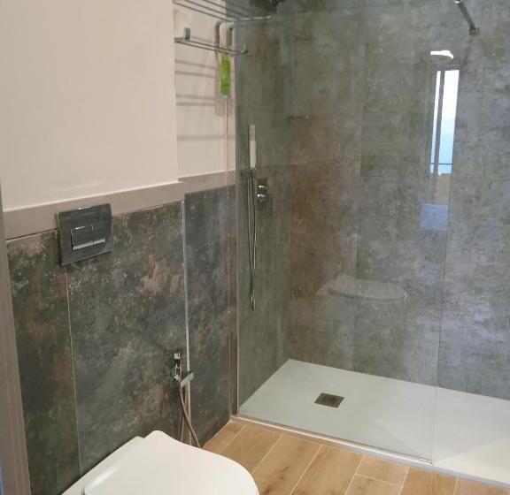 اتاق استاندارد با بالکن و چشم‌انداز دریا, Filangieri 23   Luxury B&b   Sorrento Coast