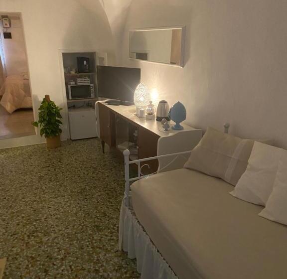 家庭套房, Salento Nonni