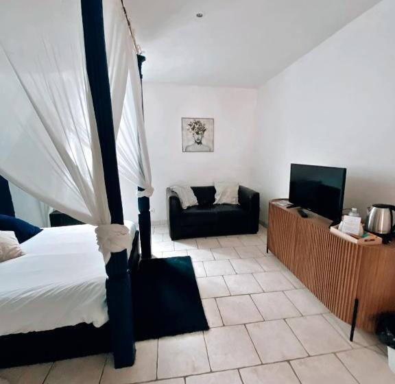 Номер Superior, Villa Hyper Centre Le Blanc Type Hotel Entrée Autonome