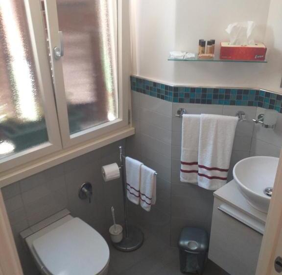 اتاق لوکس, B&b Acquamarina