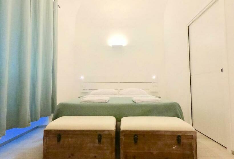 اتاق استاندارد, Central Savona B&b