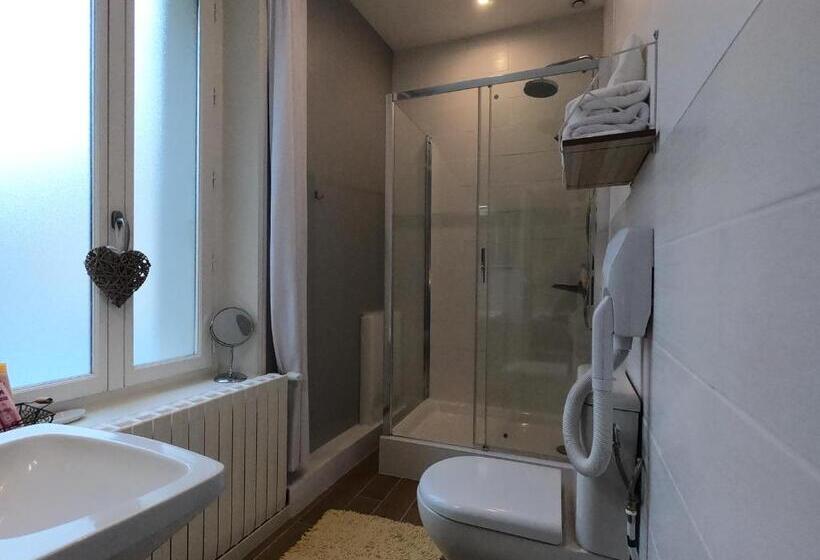 Номер Стандарт Трехместный, Le 31 B&b Amboise Centre