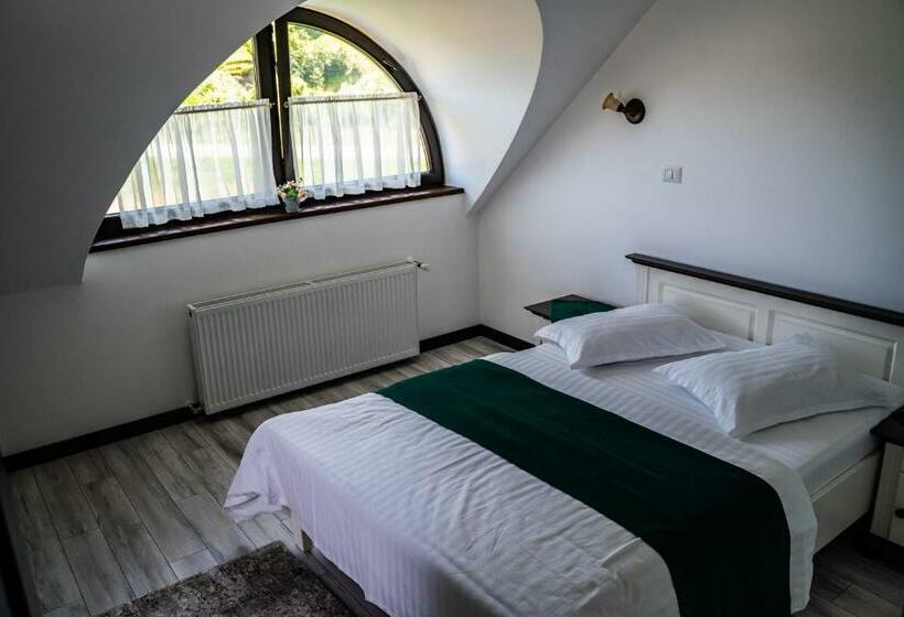 스탠다드 룸, Casa Românească