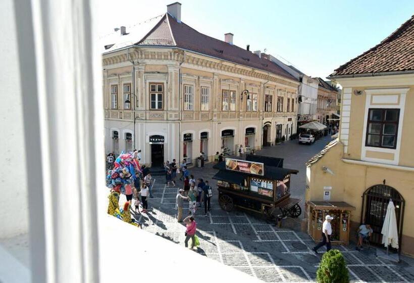 Номер Стандарт Трехместный, Top Royal Central Brasov