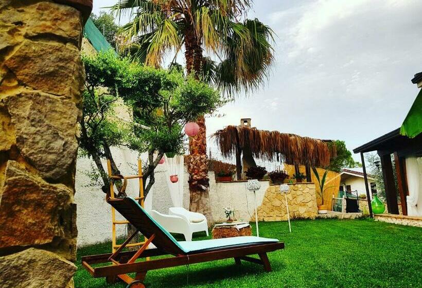 سوییت خانوادگی, Favola Exclusive B&b