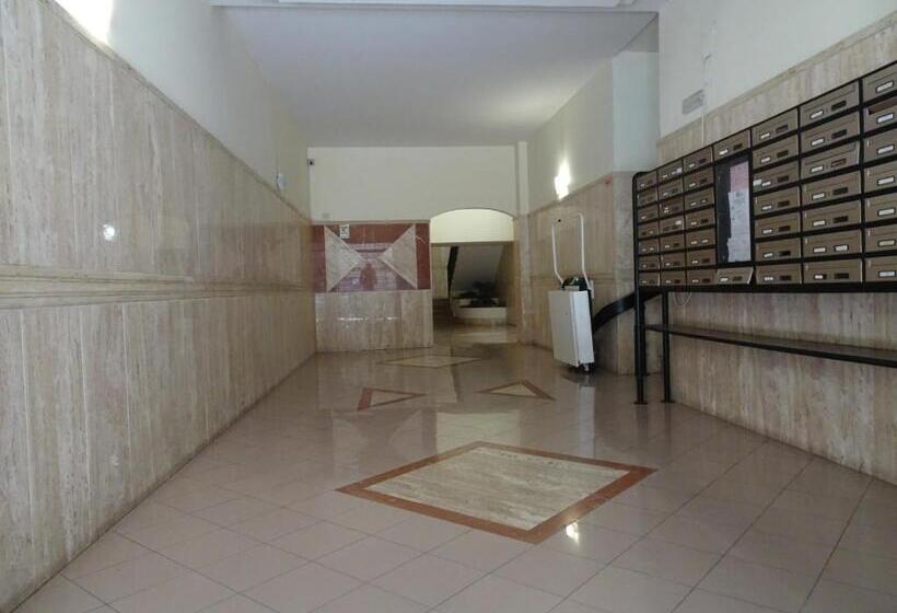 اتاق استاندارد با سرویس بهداشتی مشترک, B&b Dodo