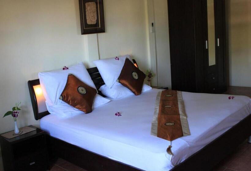 패밀리 방갈로, The Waterfront Hotel At Fishermans Village
