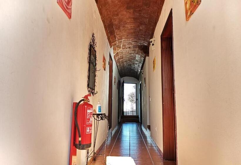 Дом 3 Спальни, Casa Do Castelo