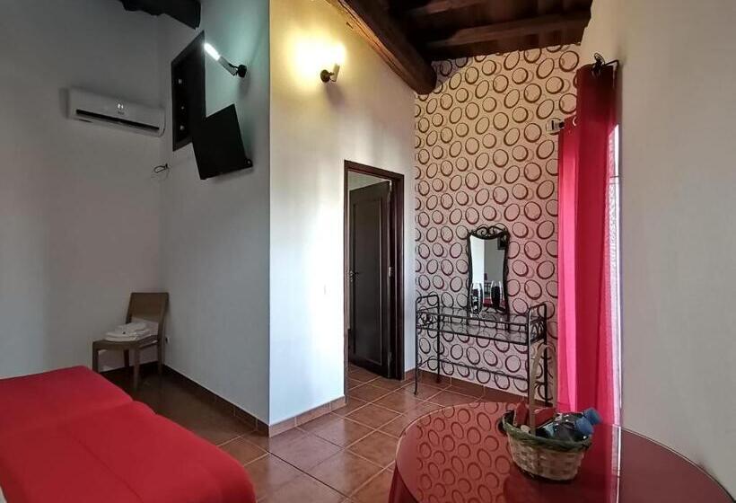 Номер Стандарт, Casa Do Castelo