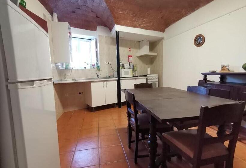 Дом 3 Спальни, Casa Do Castelo
