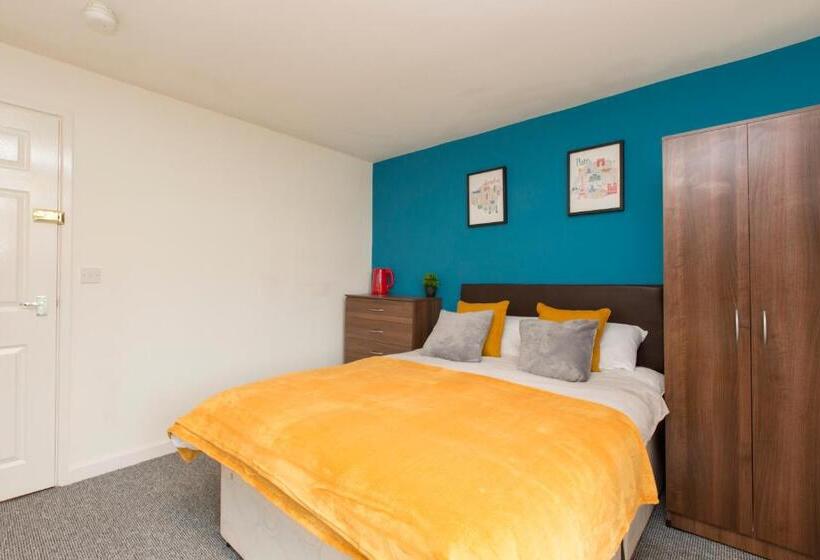 اتاق استاندارد با سرویس بهداشتی مشترک, Townhouse @ Edleston Road Crewe