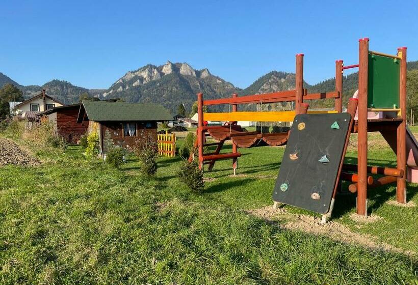 Номер Стандарт, Penzión Pod Troma Korunami