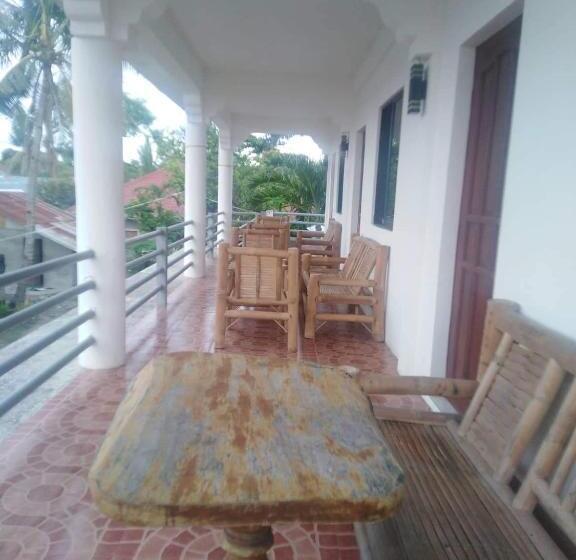 Семейный Номер, Pescador View   Beach Resort & Restaurant