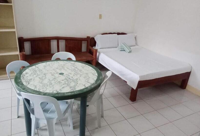 Семейный Номер, Pescador View   Beach Resort & Restaurant