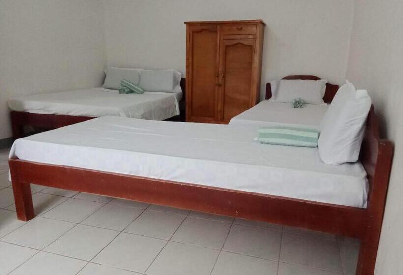 Семейный Номер, Pescador View   Beach Resort & Restaurant