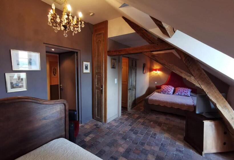 اتاق استاندارد, Au 16 Place Saint Louis