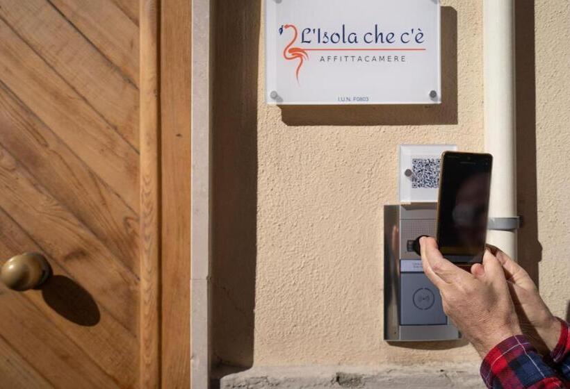 Трехместный Номер Deluxe, L Isola Che C è