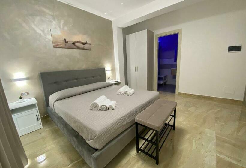 Standardzimmer mit Balkon, Avola My House B&b