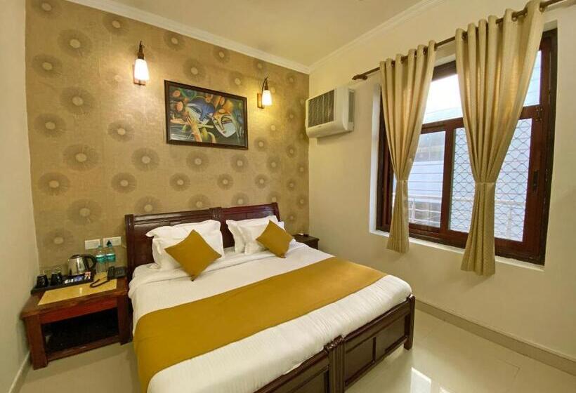 اتاق لوکس, Nirvana Palace Rishikesh