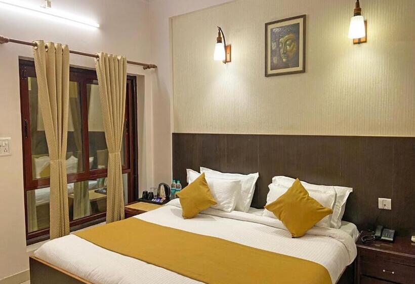 اتاق لوکس, Nirvana Palace Rishikesh