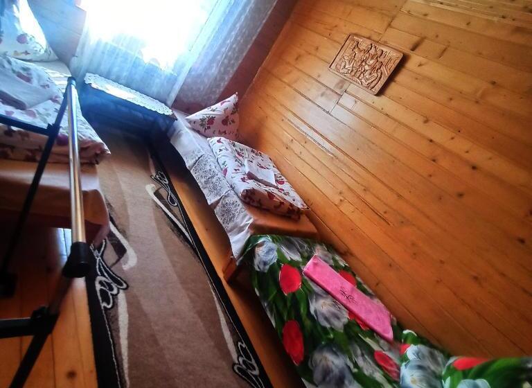 Номер Стандарт Трехместный, садиба у василя
