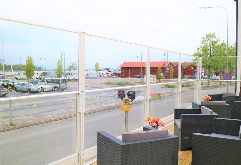 اتاق استاندارد یک نفره, Vänerport Lakefront Hotell
