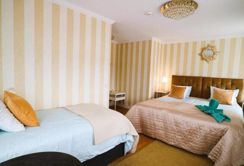 اتاق استاندارد سه نفره, Vänerport Lakefront Hotell