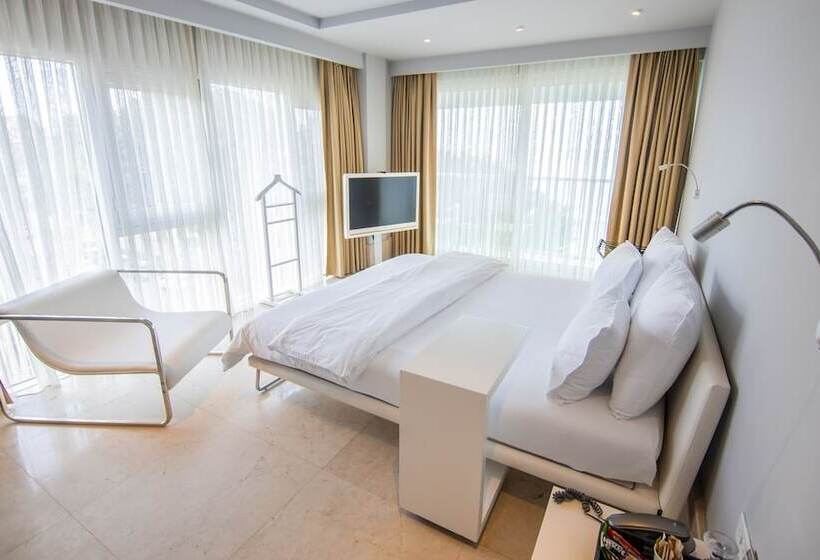 Deniz Manzaralı Delüks Oda, Venn Boutique