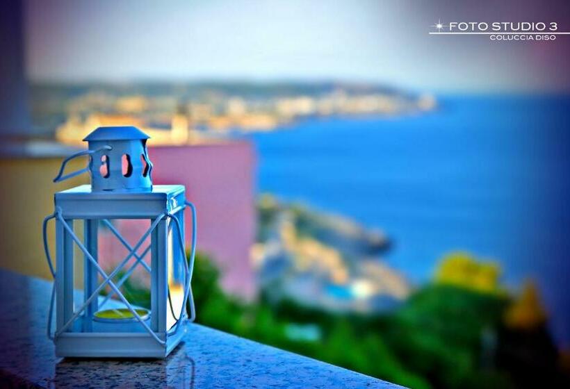 Номер Стандарт Вид на Море с Балконом, B&b L Orizzonte
