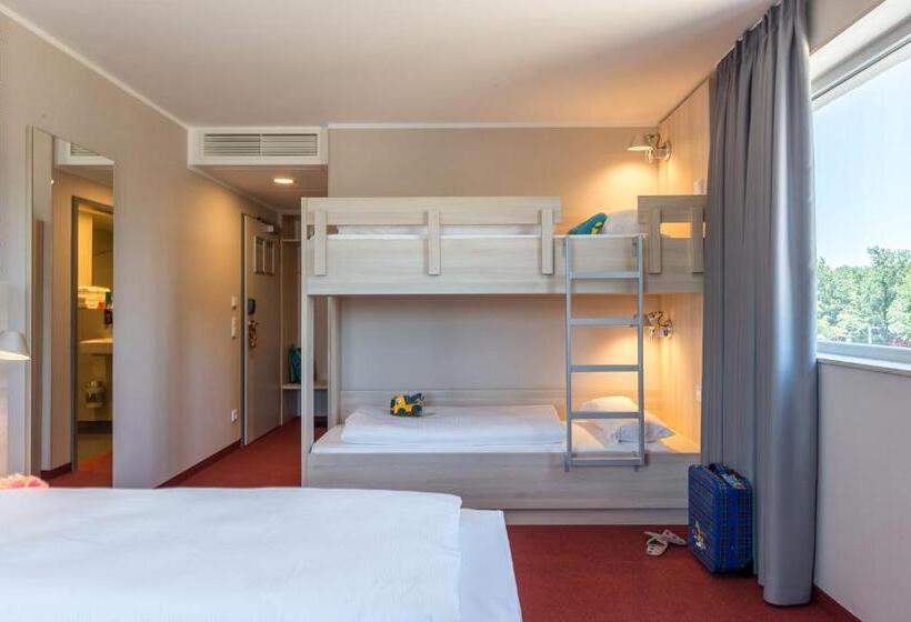 ファミリールーム, Serways Hotel Steigerwald