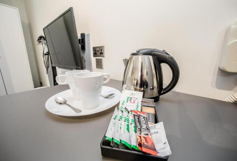 Трехместный Номер Deluxe, Huddersfield Central Lodge