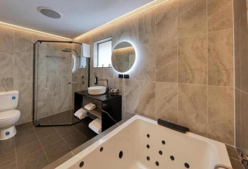Люкс Повышенной Комфортности, The Palms Dubbo