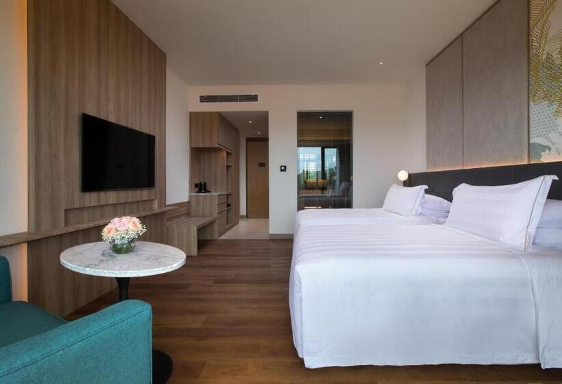 Номер Superior, Parkroyal Langkawi Resort