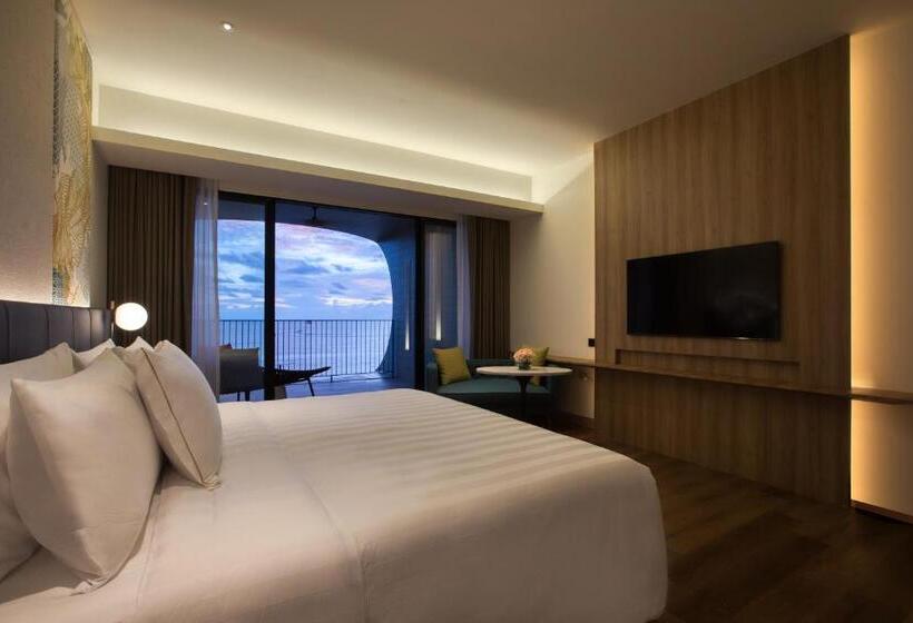 Номер Deluxe Кровать Кинг, Parkroyal Langkawi Resort