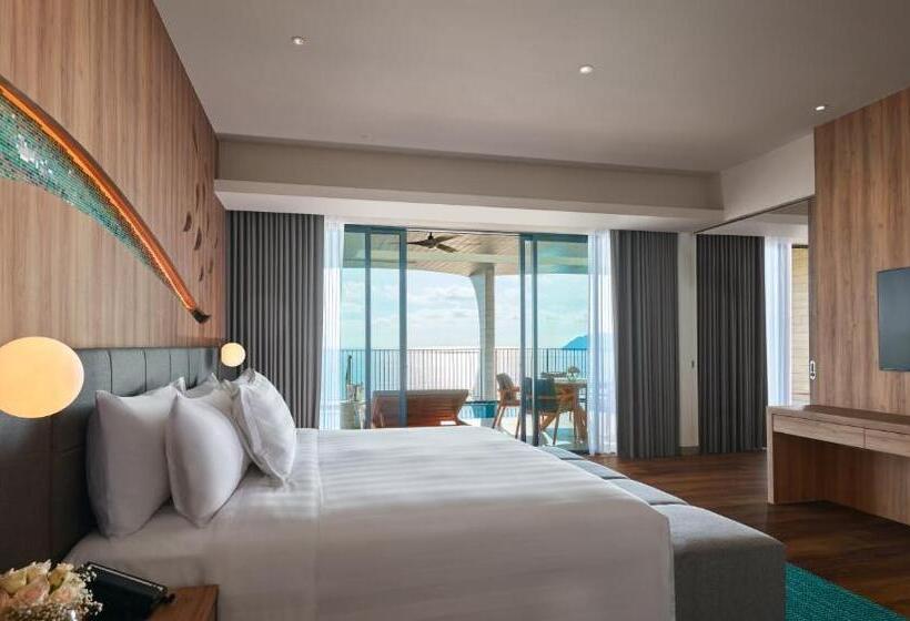 Люкс Премиум Вид на Море, Parkroyal Langkawi Resort