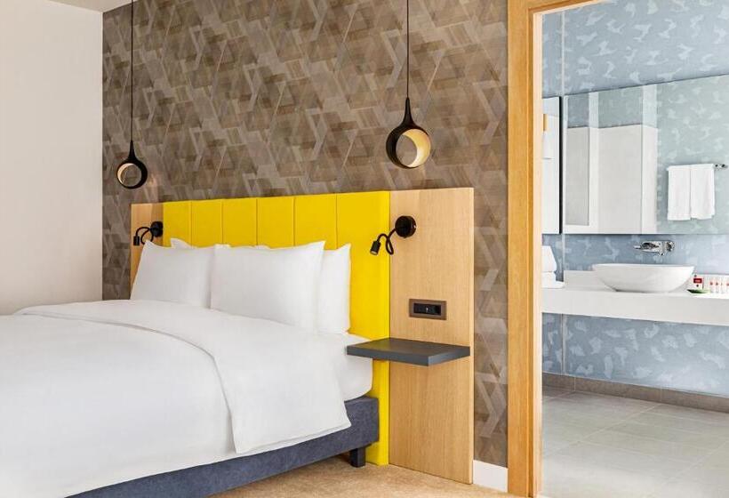 Люкс Executive Кровать Кинг, Ramada By Wyndham Slatina Parc