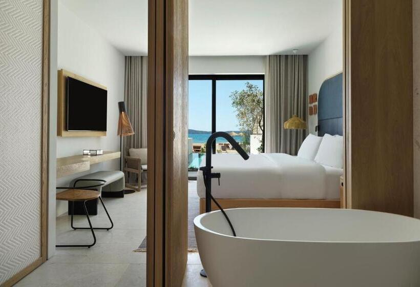 Люкс Кровать Кинг, W Costa Navarino