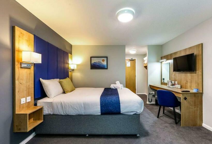 Номер Стандарт, Days Inn Warwick Northbound M40
