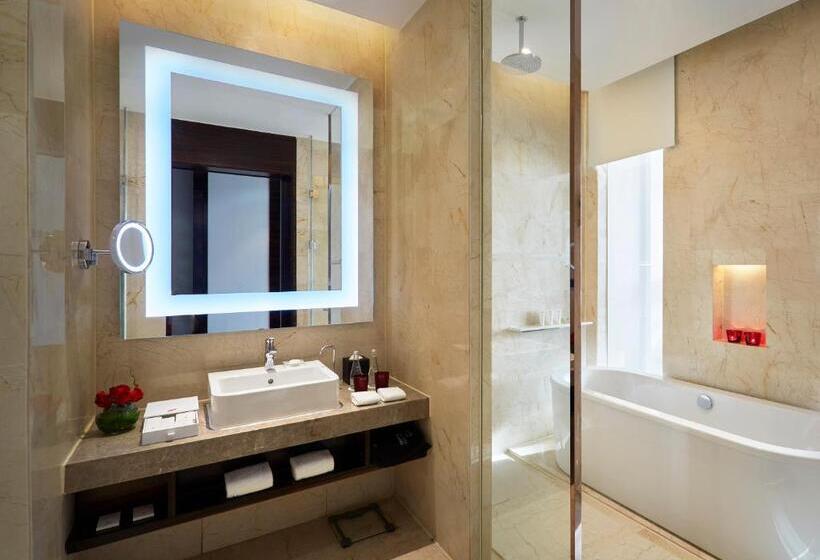带大床的豪华间, Gran Melia Xian