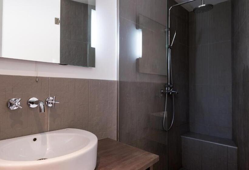 Люкс Дюплекс, La Ferme Blanche, The Originals Relais