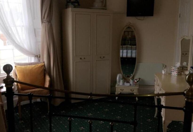 Номер Стандарт Боковой Вид на Море, The Bay Guest House