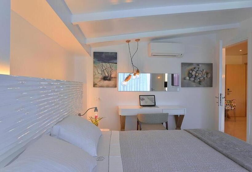 Люкс Superior, TRYP by Wyndham Corfu Dassia