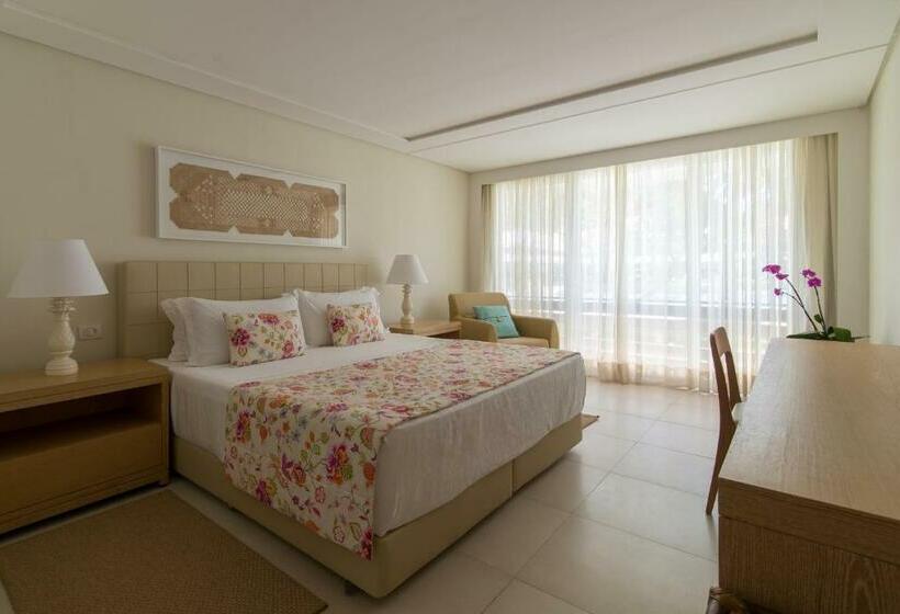 Chambre Triple Deluxe, Jatiuca Hotel & Resort