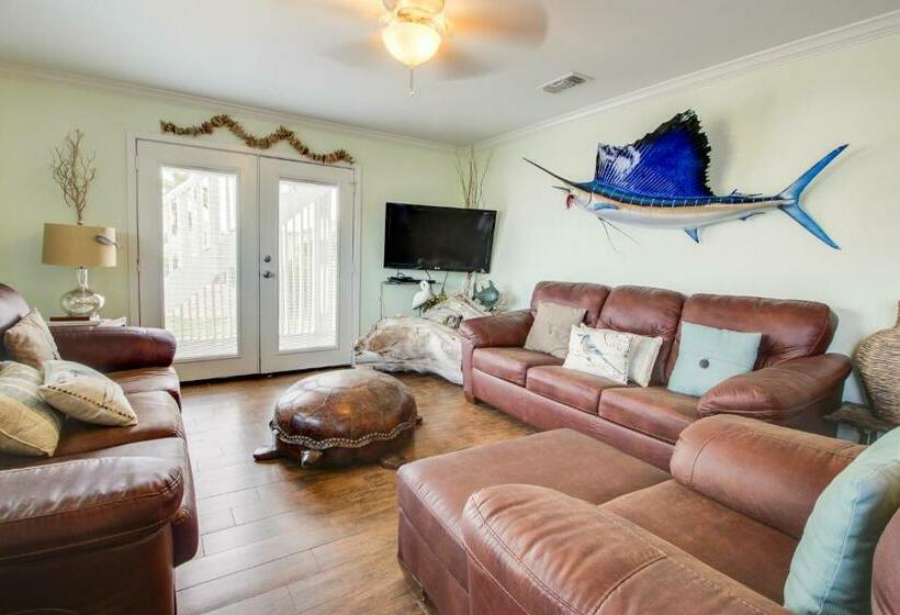 Appartement met 2 Slaapkamers, Mesquite House Upstairs Unit