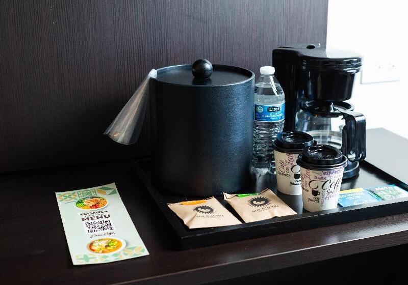 适合残疾人士使用的带超级大床的标准间, Holiday Inn Express Managua, An Ihg