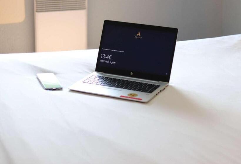 اتاق استاندارد با تخت‌های تاشو, Ibis Budget Paris La Villette 19eme