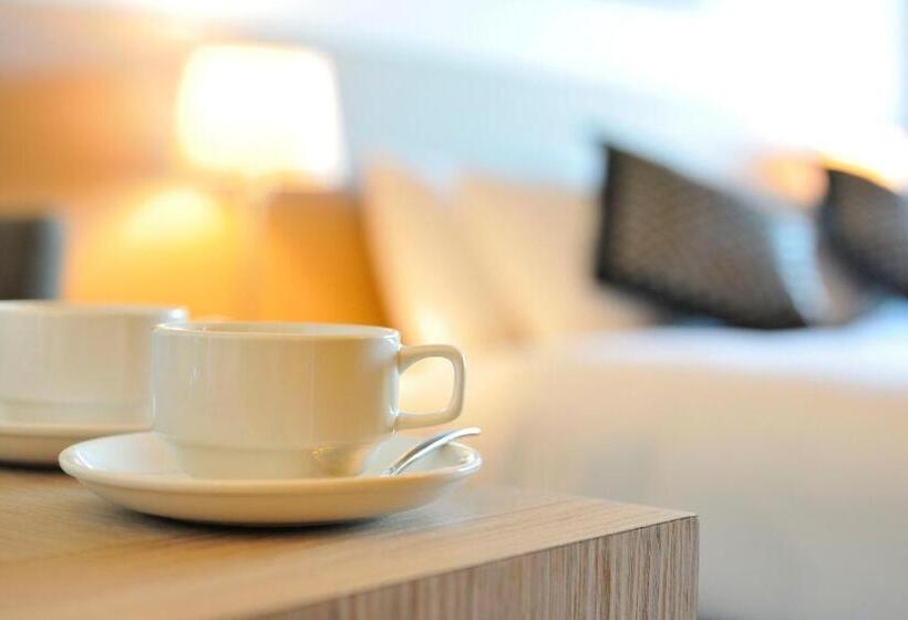 디럭스 룸 킹사이즈 침대, Mercure Portsea & Portsea Golf Club