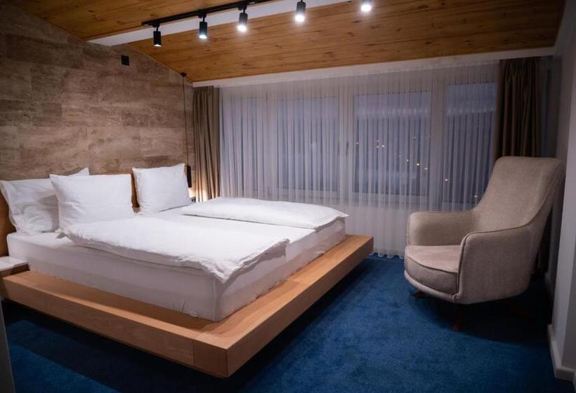 سوییت اجرایی, Borovi Forest Resort & Spa