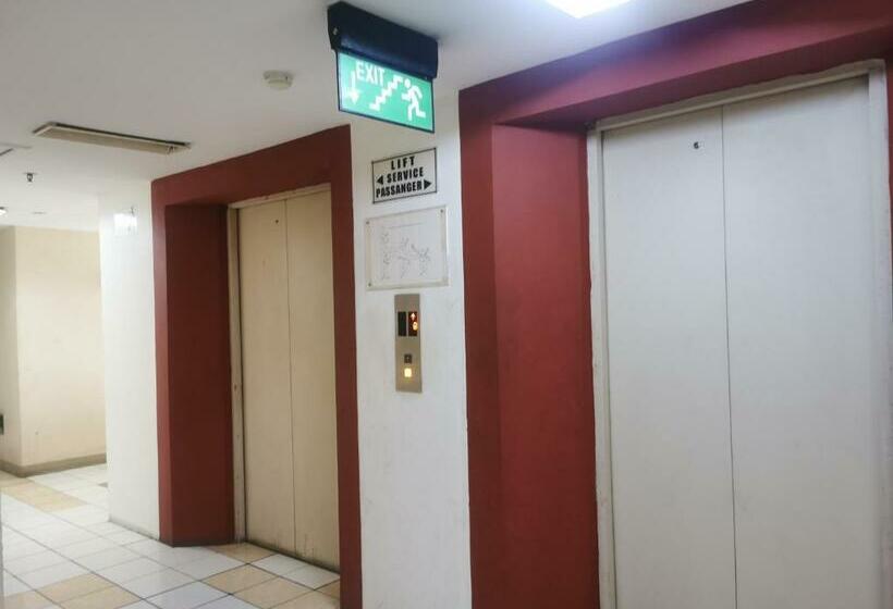 Студия Superior, Arsakha 001 Apartemen Cibubur Village By Nara Property
