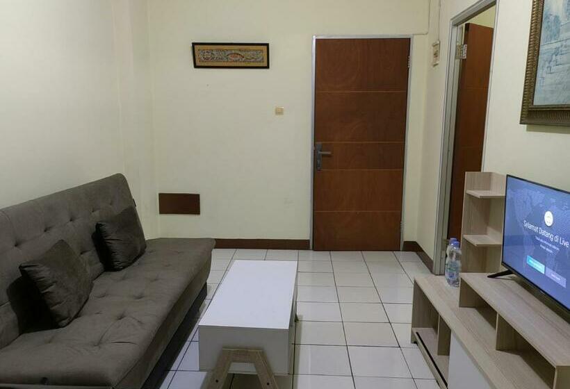 Апартаменты 2 Спальни, Arsakha 001 Apartemen Cibubur Village By Nara Property